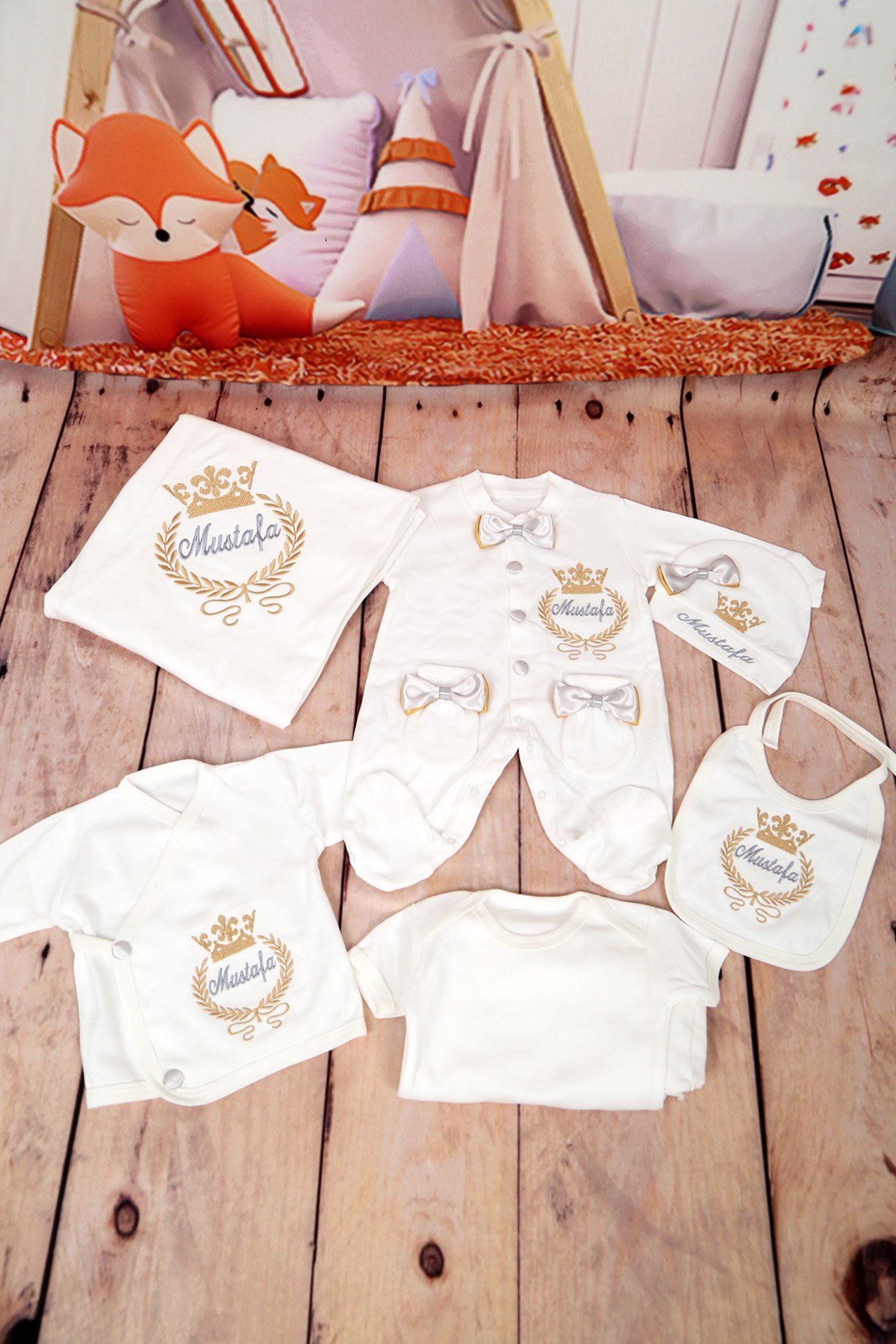 Personalized Gold Crown Embroidered 10 Piece Baby Rompers Set-1003