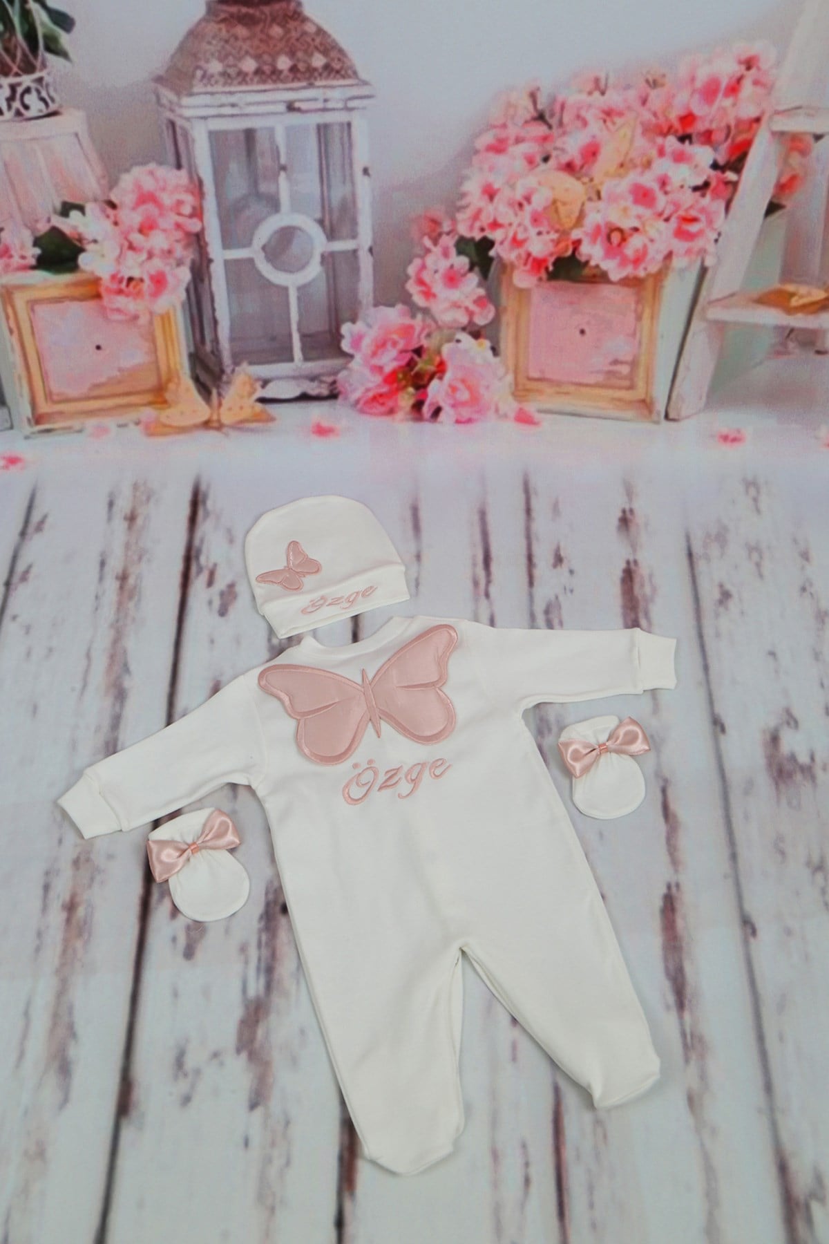 Personalized Butterfly EmroideRed  3 Pieces Baby Rompers Set-3001