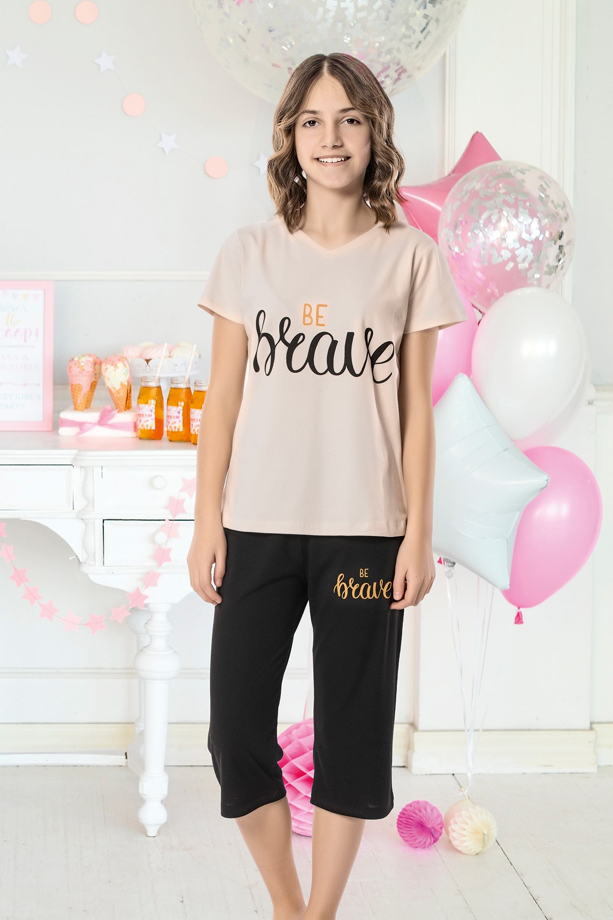 Kız Çoçuk Garson Kapri Pijama Takım 8083
