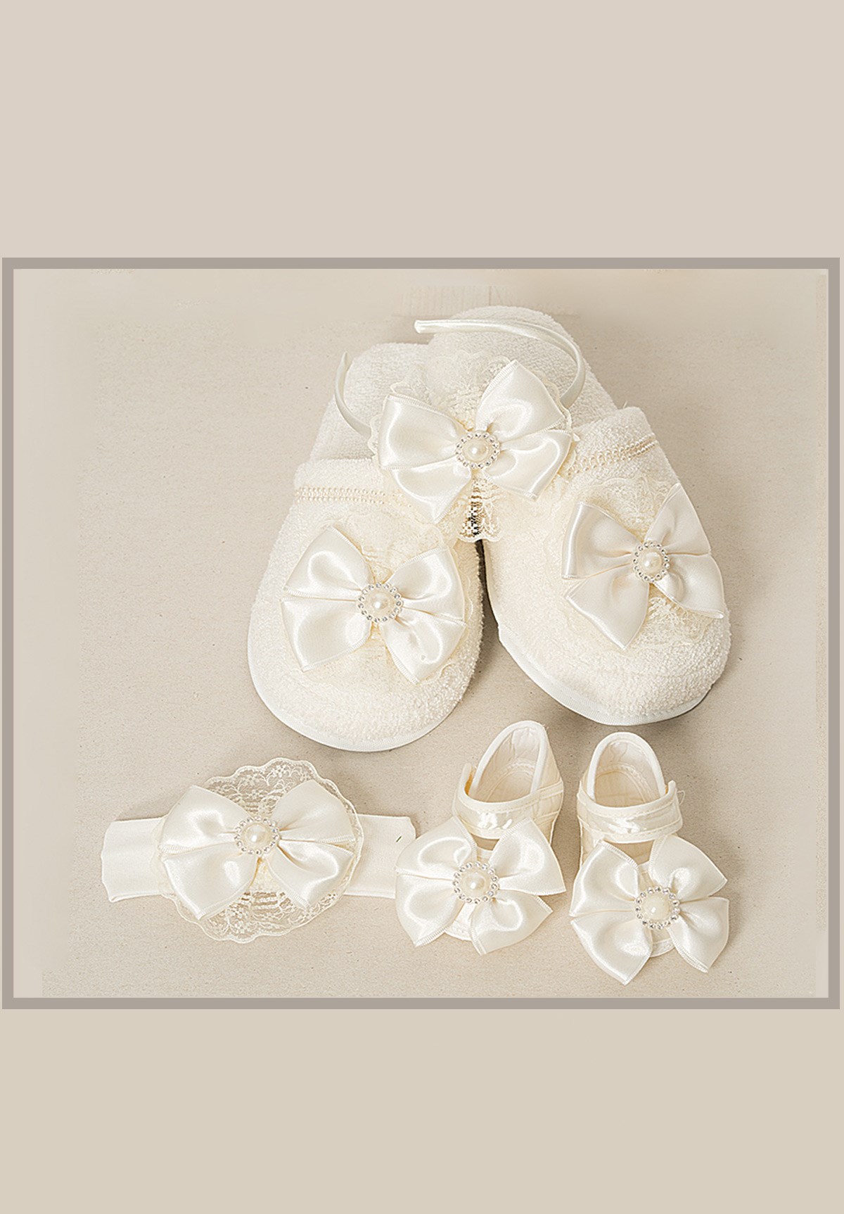 Lh 508 Ecru Bowtie MomMy Baby Crown and Slipper Set