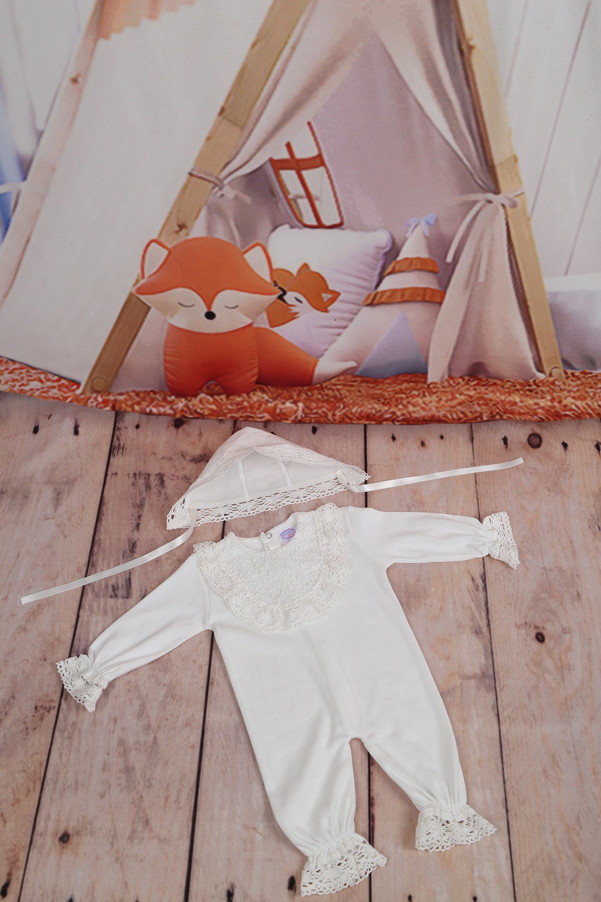 Lh0305- Güpür Yaka Dantelli Kız Bebek 2'li Takım