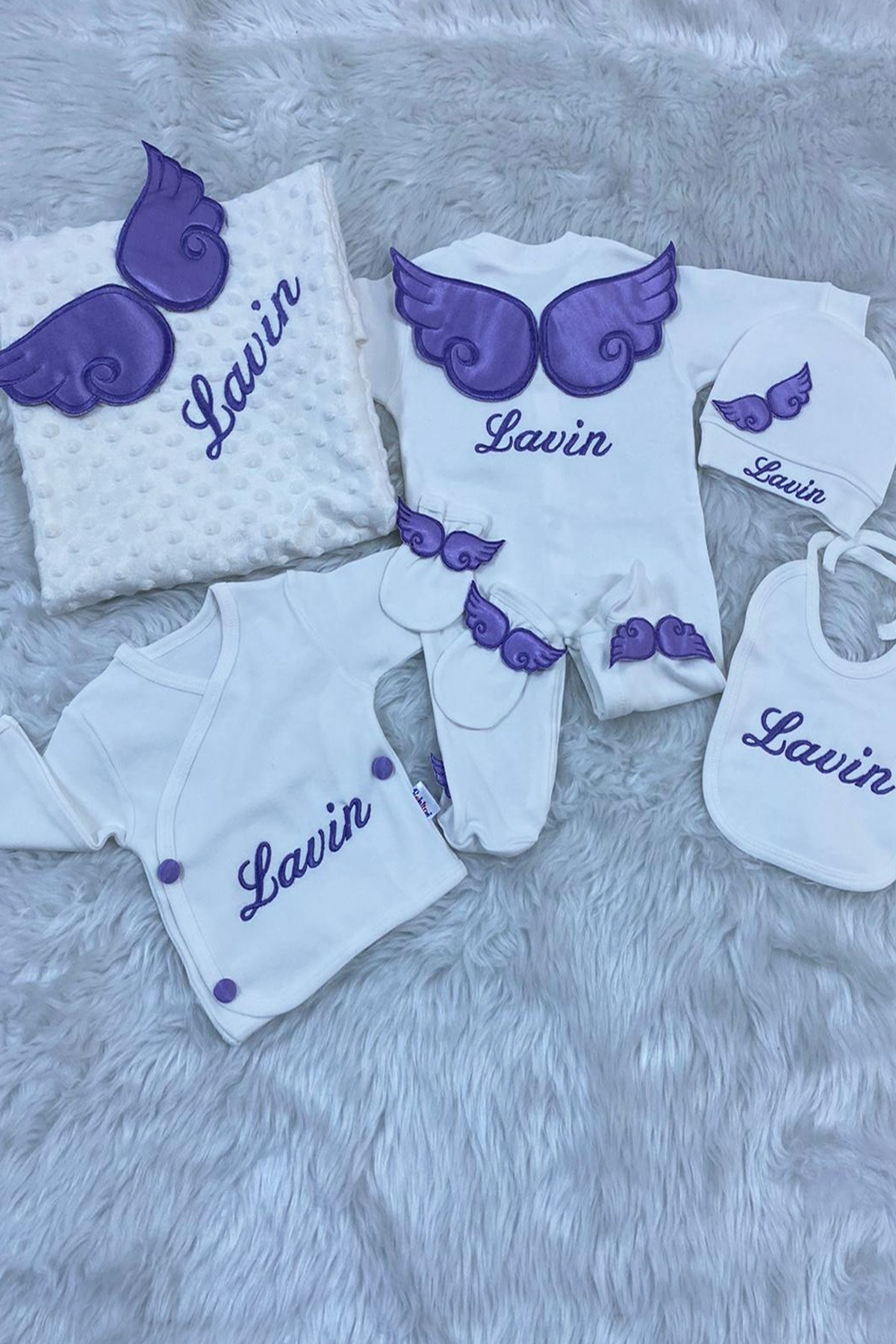 Lh1081 İsme Özel Kanat Nakışlı 10lu Hastane Çıkış Seti