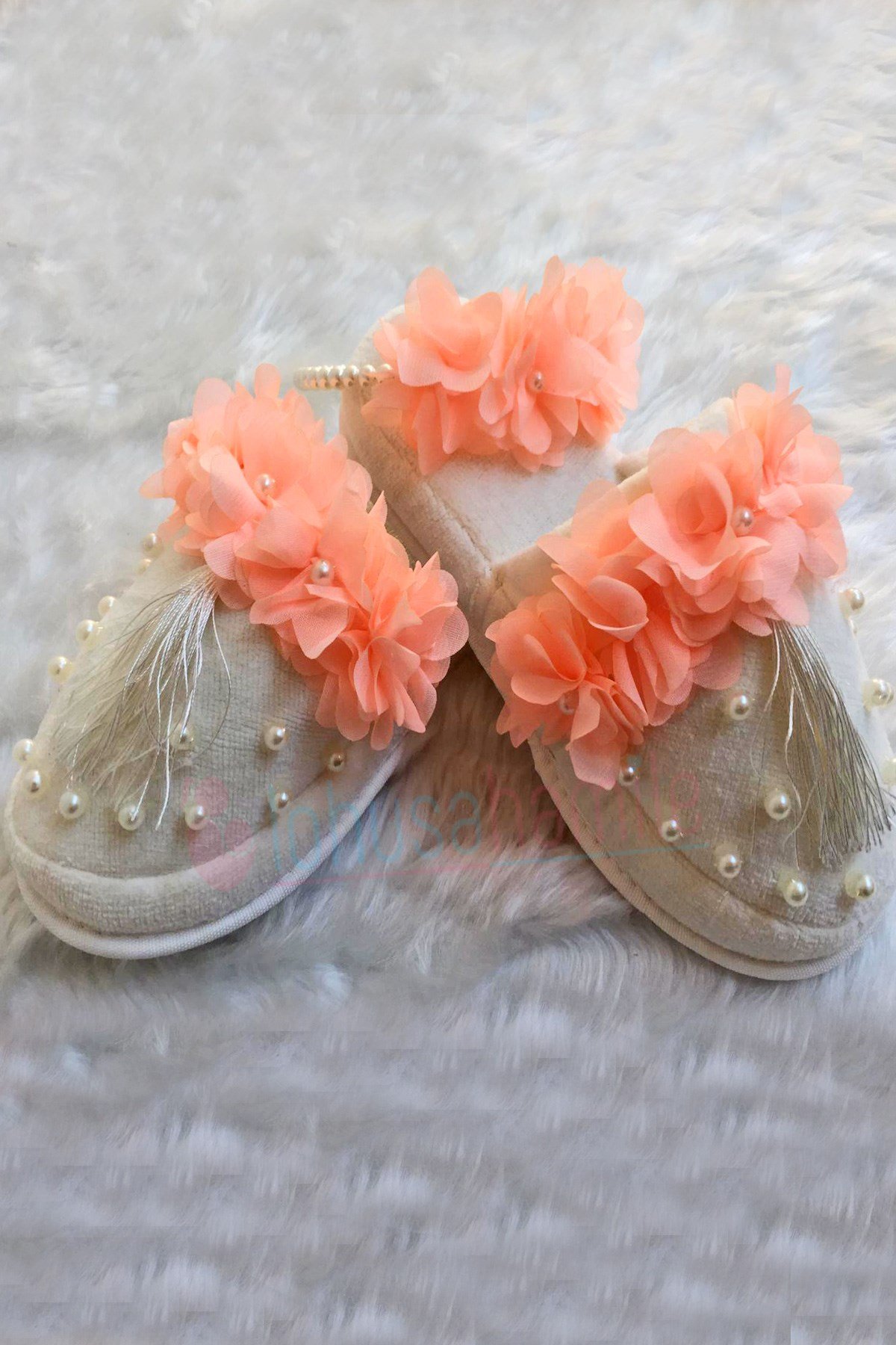 Lh18081 Somon Perla Lohusa Terlik Tac Seti