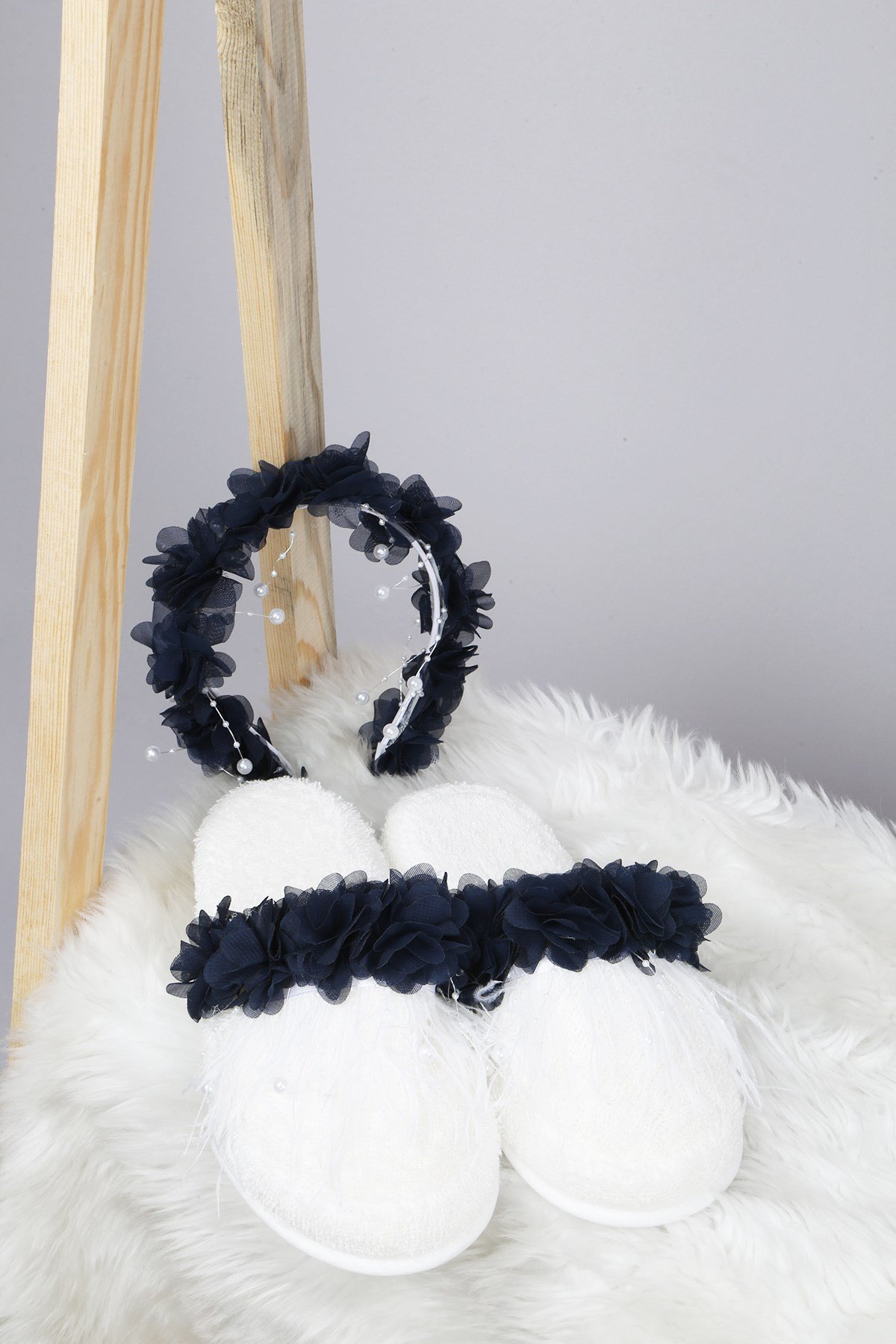 Lh23107 Lacivert Alya Lohusa Terlik ve Taç Seti