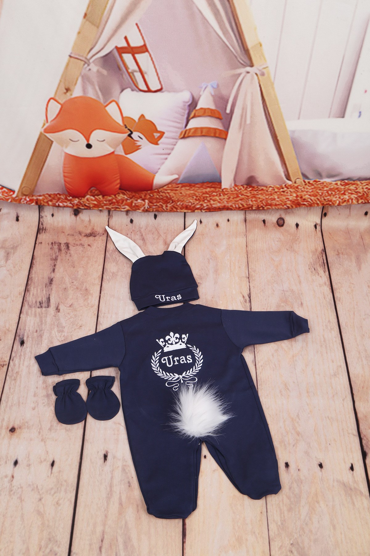 Lh3084 İsme Özel Tavşanlı Lacivert Beyaz Tac Nakışlı Hastane Çıkışı 3lü Set