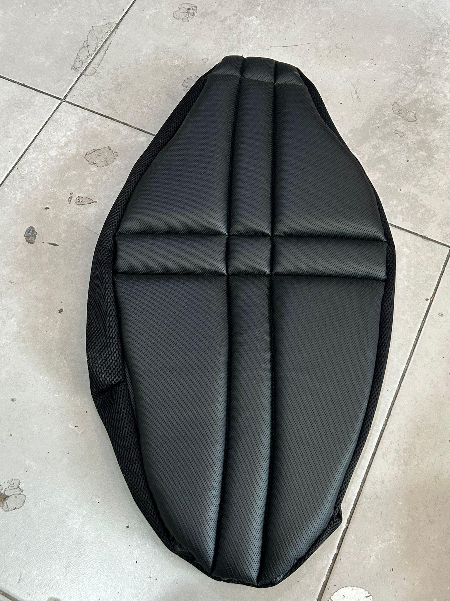 KONFOR SELE PCX VE SCOOTER MODELLERİ ( KONFOR SELE KILIF)