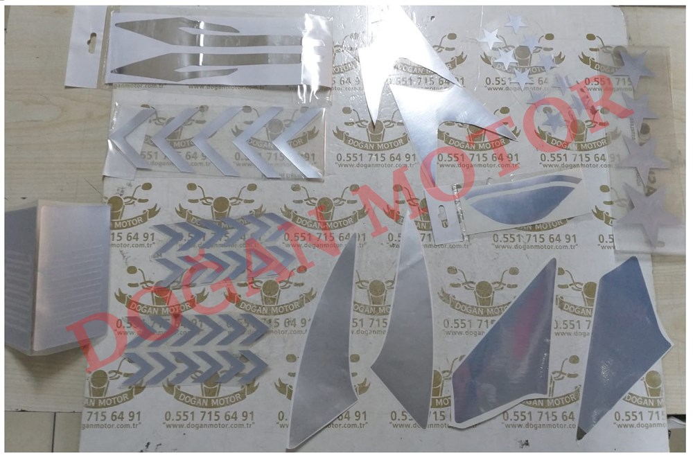 NİKEL STİCKER SETİ ( DRİFT DEPO ŞERİT-ÇAMURLUK OK-SAKAL OK-ÇAMURLUK YAN STİCKER-ÖN ÇAMURLUK YAN STİCKER)