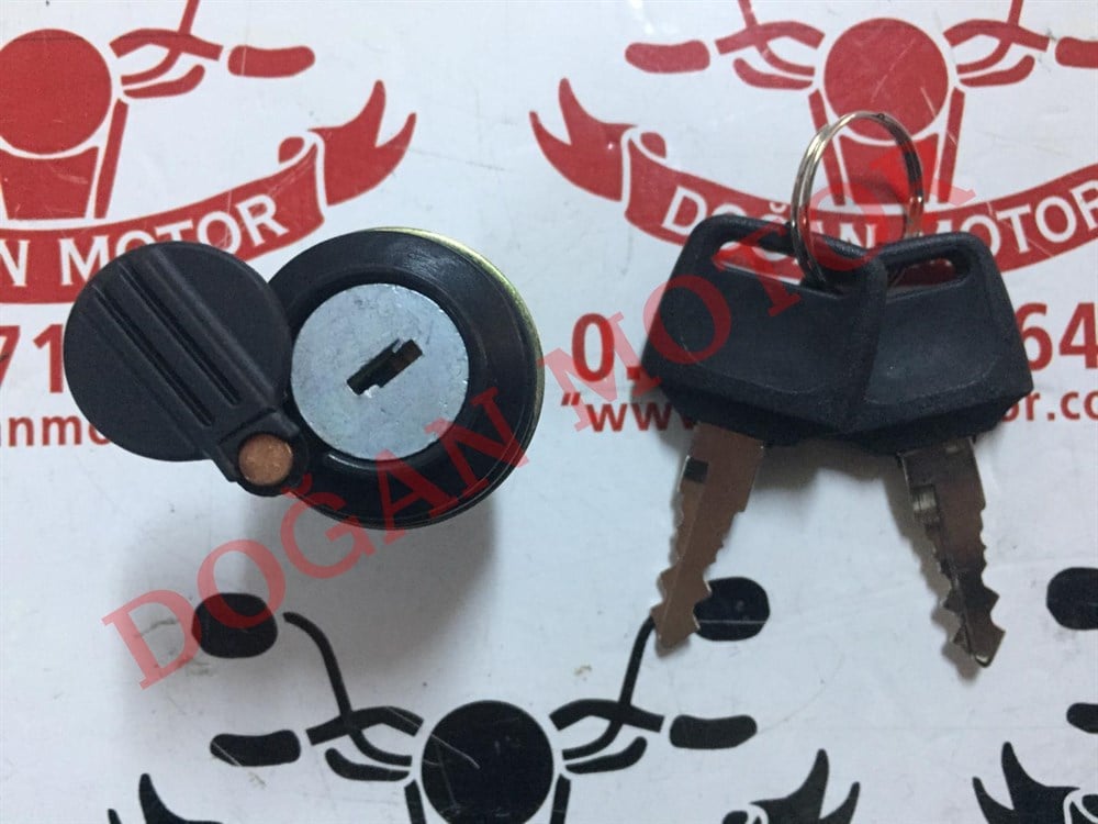 YAMAHA YBR YAN KAPAK KİLİTİ (ORJİNAL ÜRÜN)