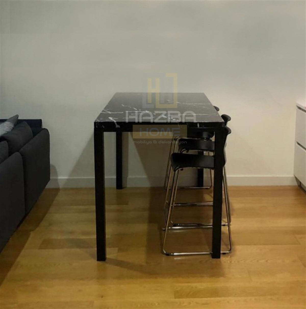 Alexande Black Mermer Metal Ayaklı Bistro Masası