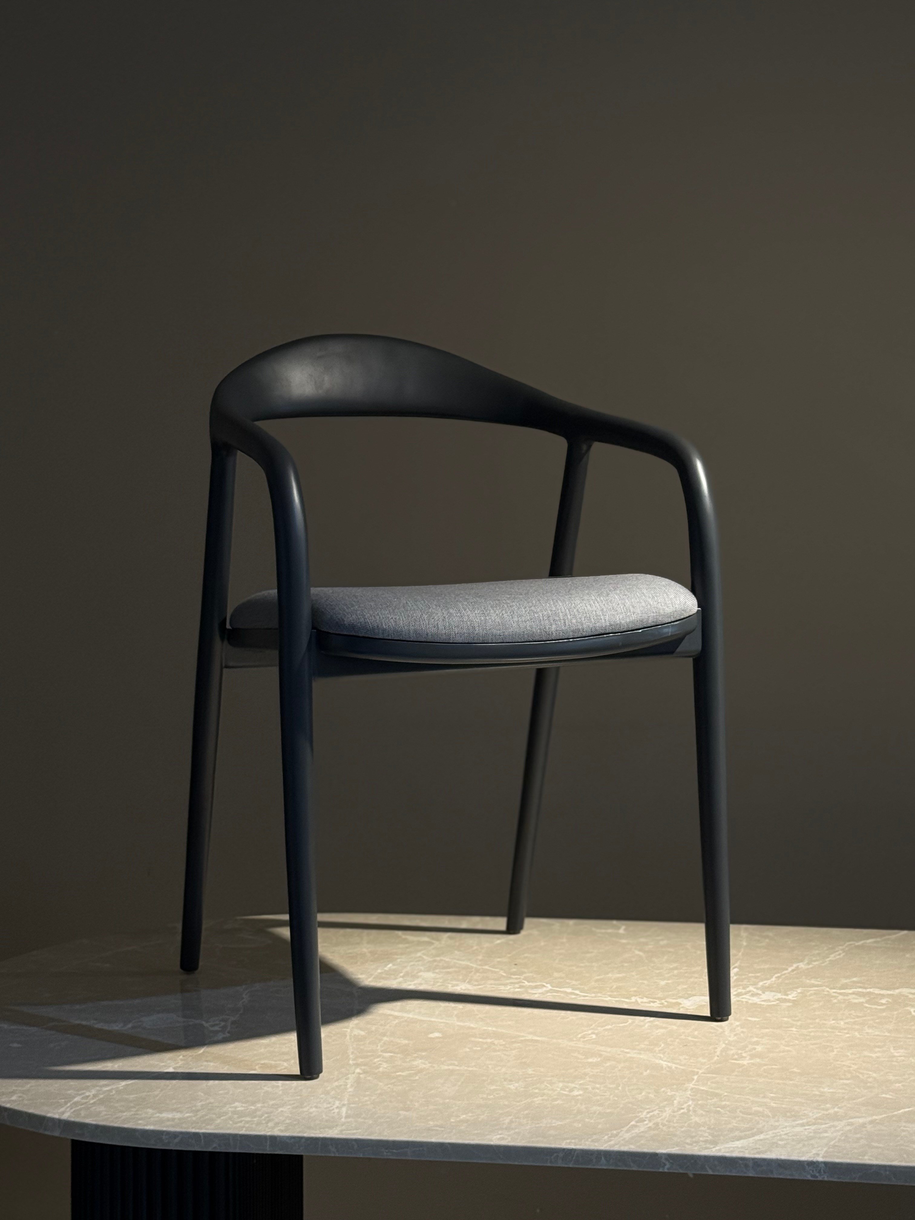 AHŞAP YILAN SANDALYE 