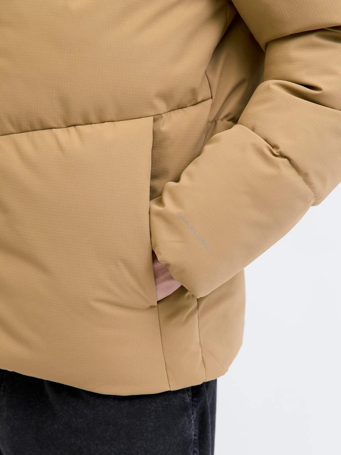 Jack & Jones JJEGLOBAL Puffer Jacket Erkek Şişme Mont Bej 12283517