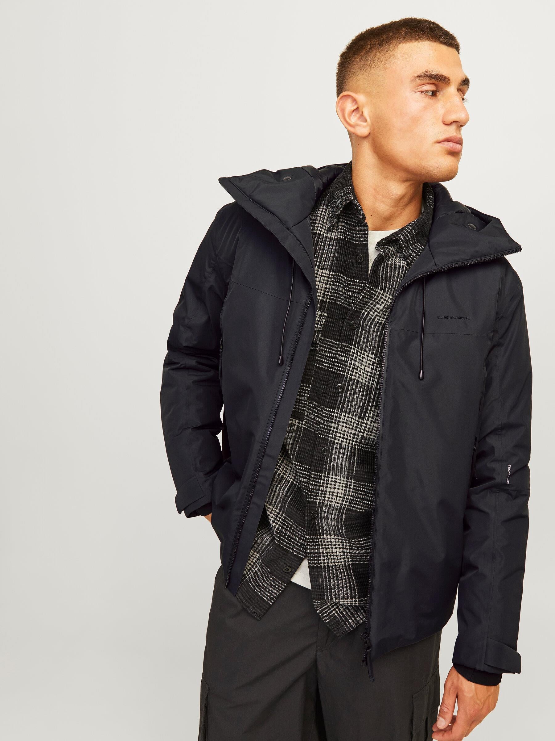 Jack & Jones JCOSUMMIT PADDED SHELL Erkek Su Geçirmez Mont Siyah 12262093