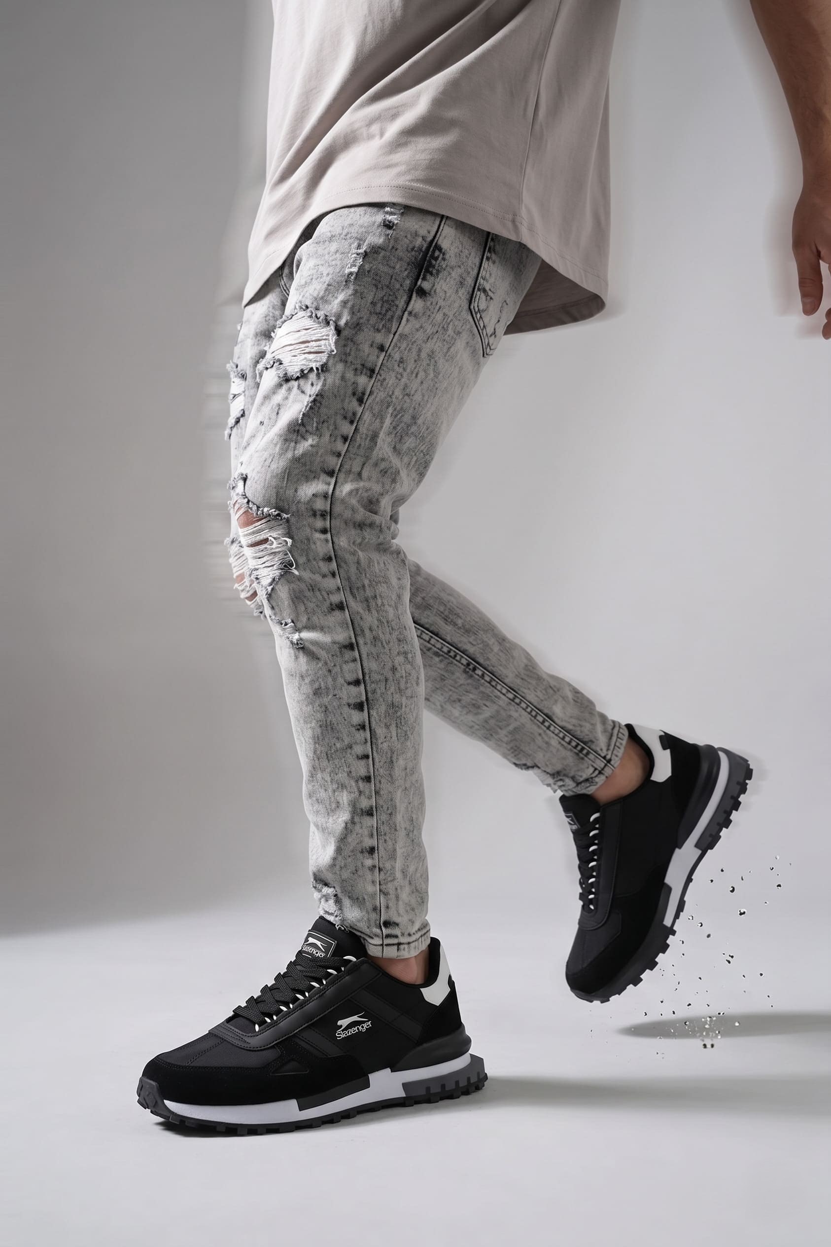 Slazenger Skate Siyah Beyaz Koşu & Yürüyüş Spor Ayakkabısı SA16RE022-510