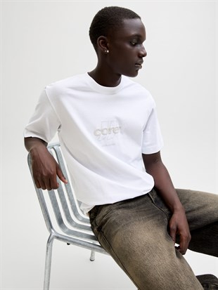 Jack & Jones JCOCLUB FRONT PRINT TEE SS CREW  NECK Logolu Erkek Beyaz Tişört 12289868