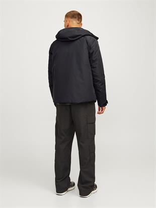 Jack & Jones JCOSUMMIT PADDED SHELL Erkek Su Geçirmez Mont Siyah 12262093