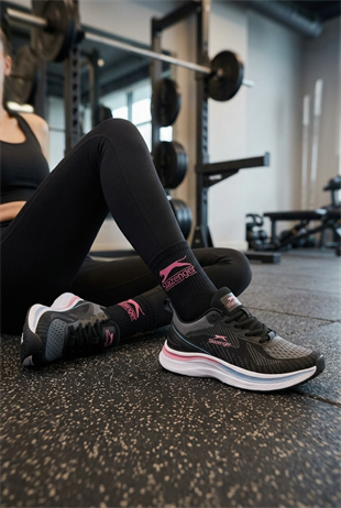 Slazenger Wetford İthl Siyah Koyu Gri Kadın Spor Ayakkabı