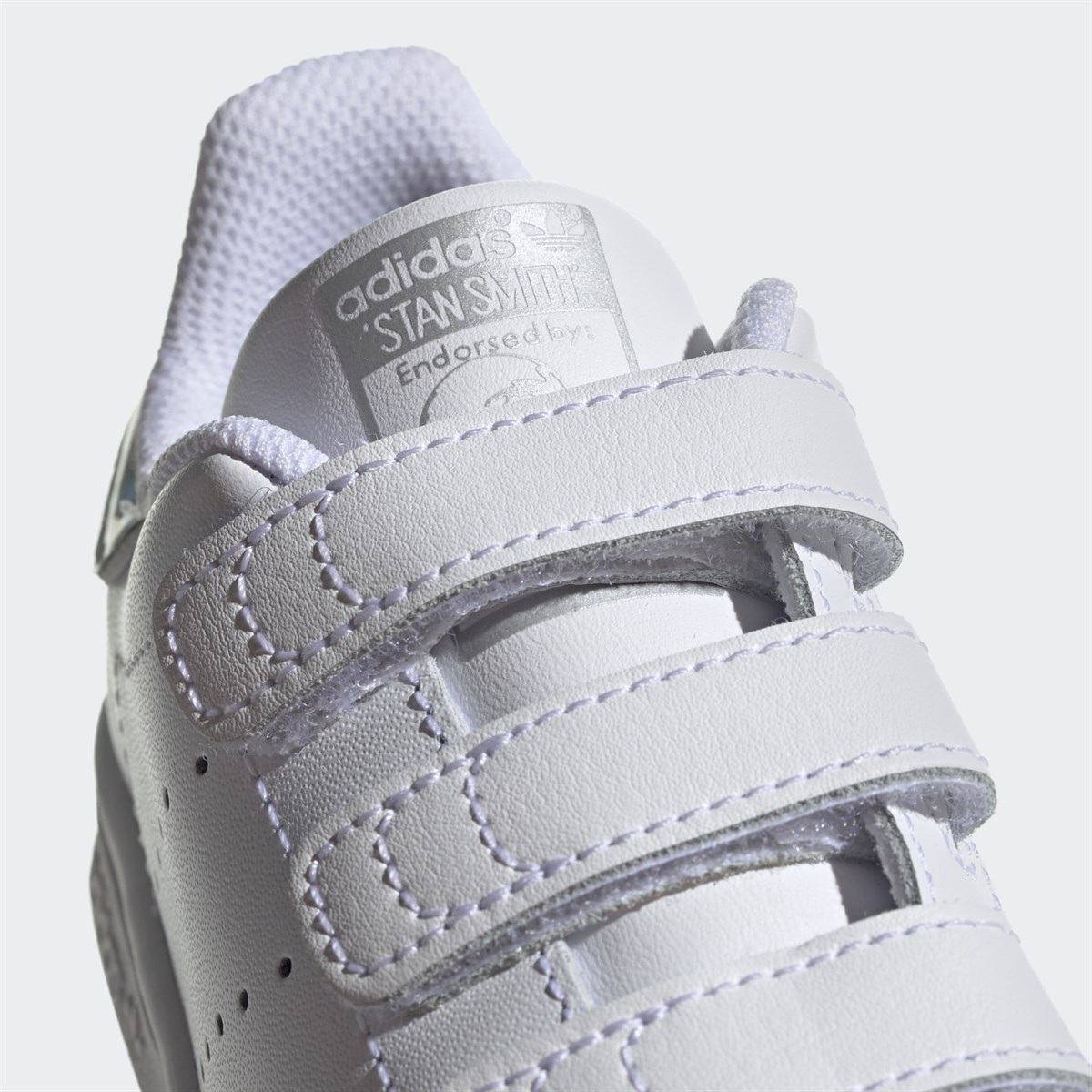 Adidas Stan Smith Çocuk Beyaz Cırtlı Spor Ayakkabı EE8484