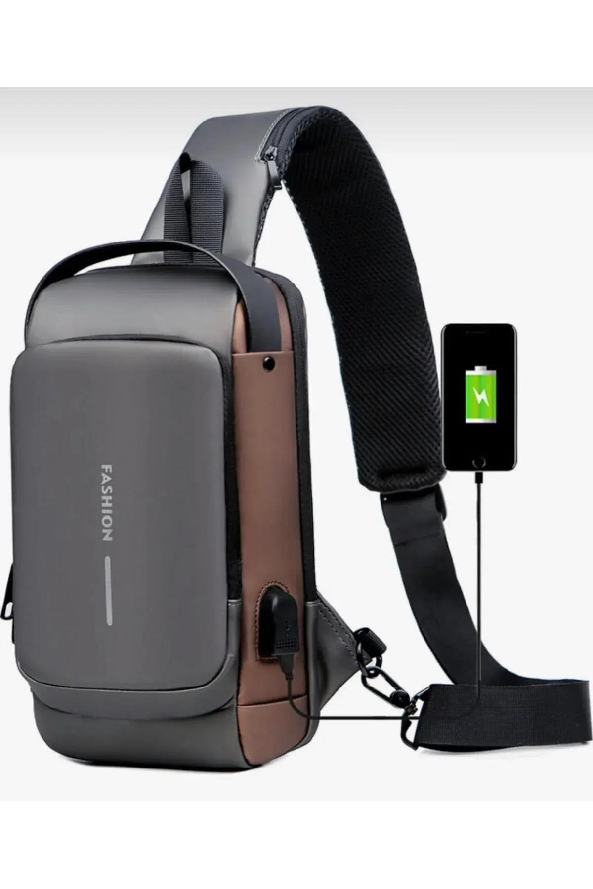 76297 Dewberry Shoulder Bag with USB Charging Port and Lock-SİYAH