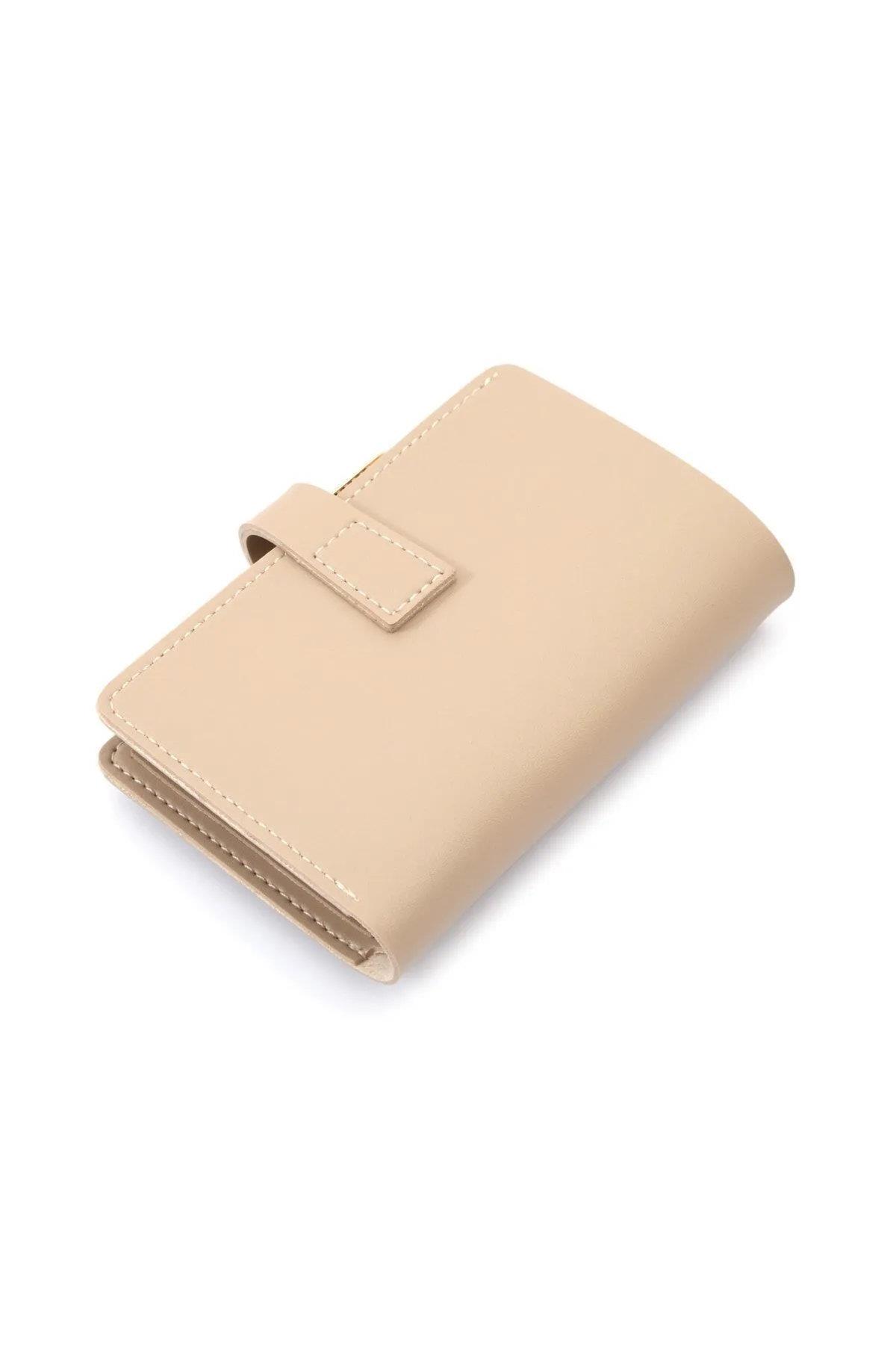 59700 Dewberry Ladies Wallet with Buckle-KREM