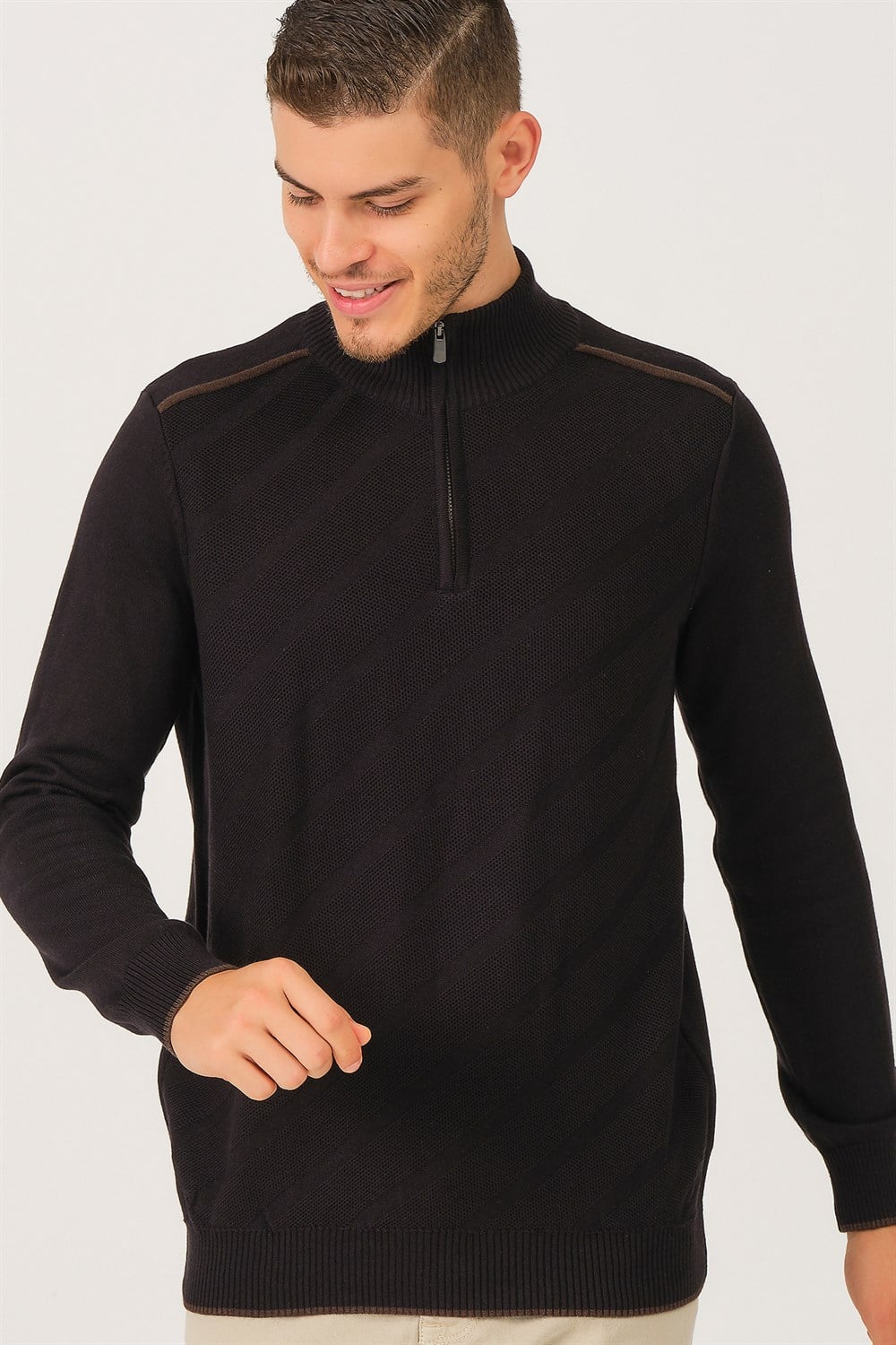 V0890 DEWBERRY DIO RISE ERKEK KAZAK-SİYAH