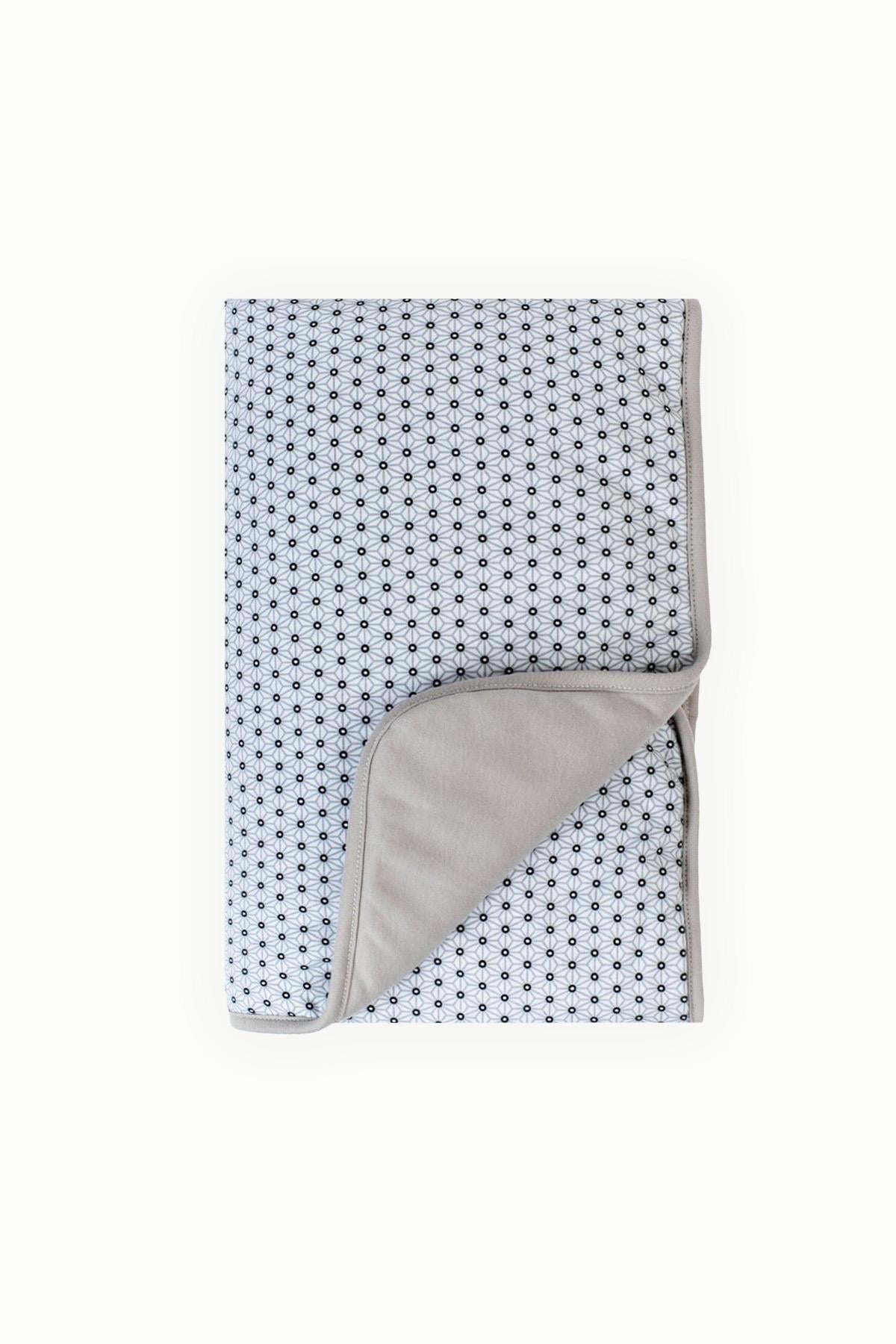 BouminiBoumini 75x100 cm Elyaf Dolgulu Pamuklu Bebek Battaniyesi Çift Taraflı Petekler VizyonBattaniye