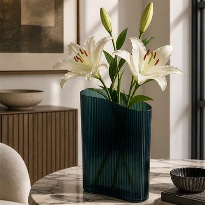 Nervürlü Geometrik Cam Vazo Füme 28 cm
