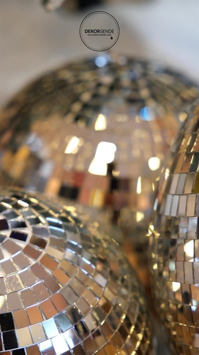 Tekli Disko Topu Gümüş 15 cm