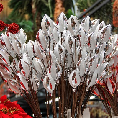 Yılbaşı Süs Konik Dal Gümüş Beyaz 65 cm