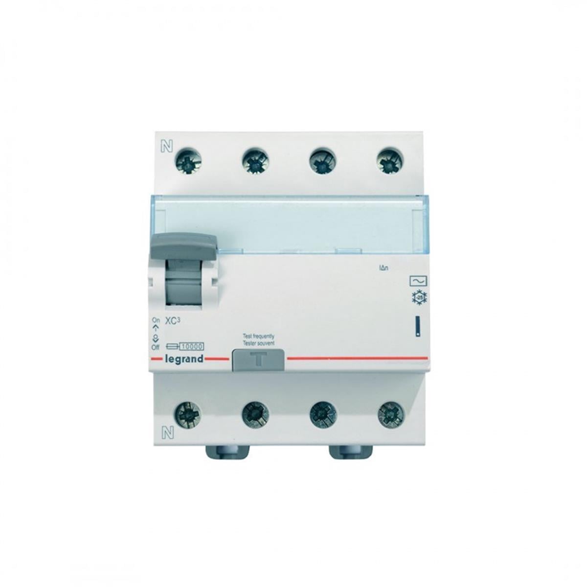 4X40A 300MA Makine TİPİ XC3 KAÇAK AKIM KORUMA Rölesi