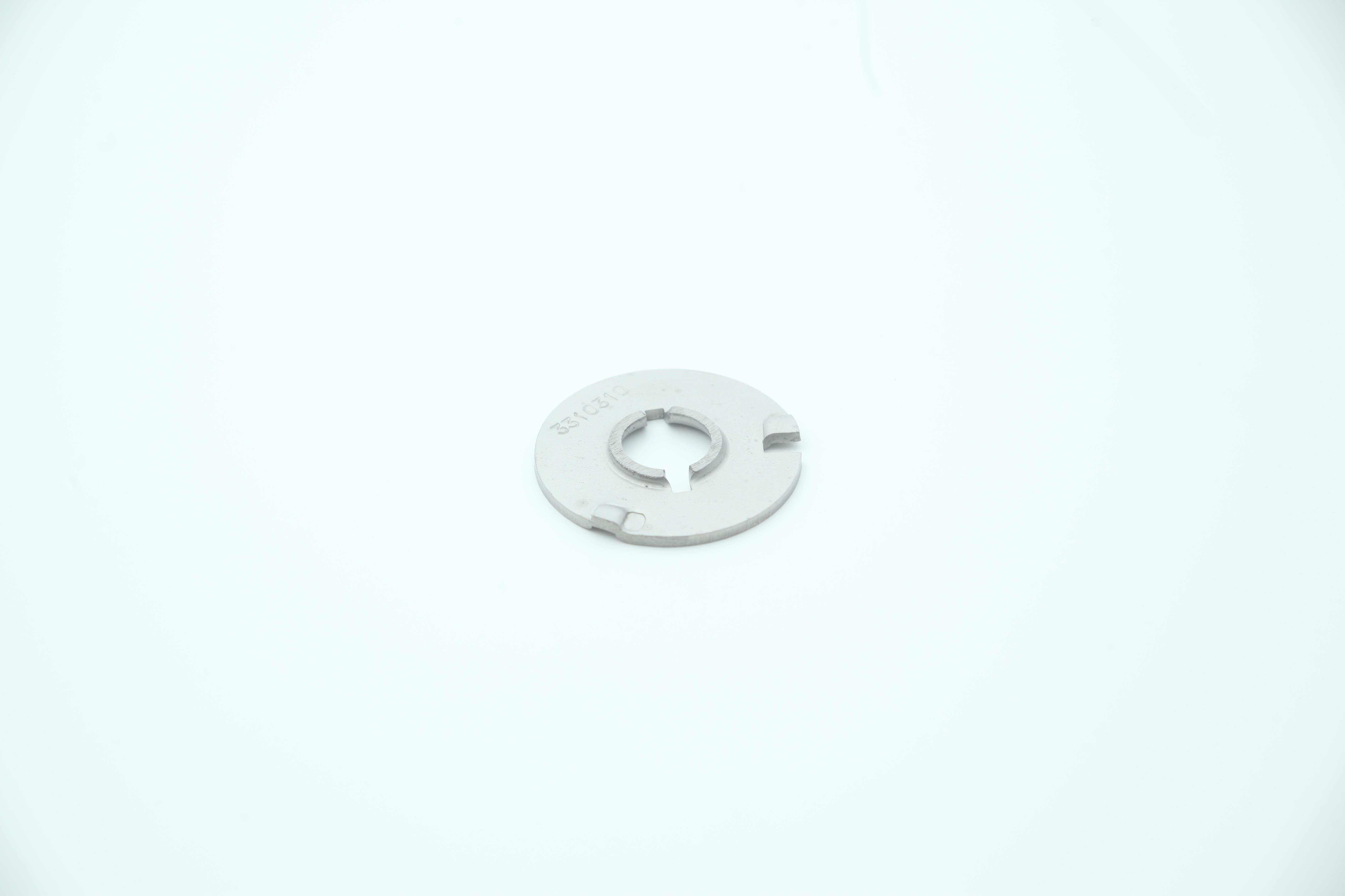 Adjusting shim