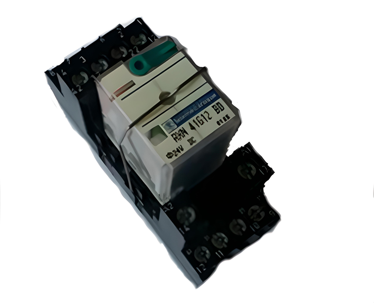 TELEMECANIQUE RELAY RXN 41G12 BD, 24V DC coil,RELAY SOCKET INCLUDED