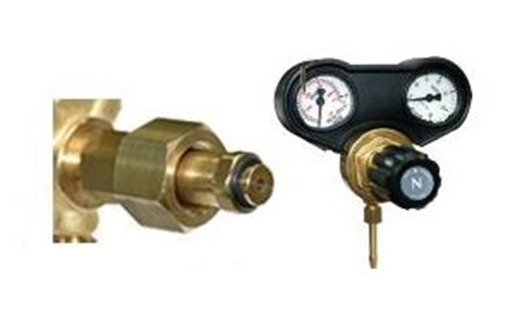 Regulator with dual gauge 30 l/min Compatible Germany