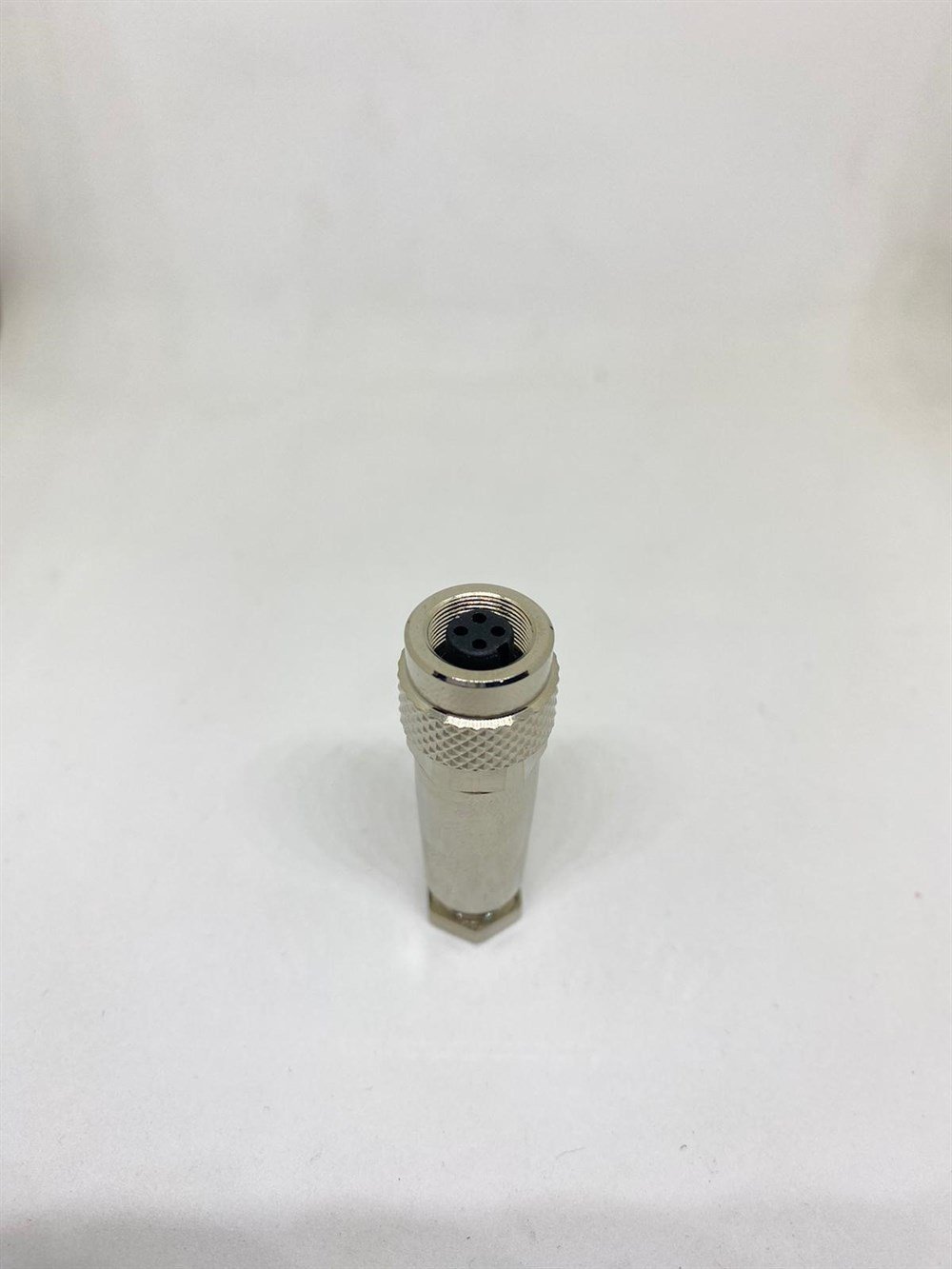 M9 Kablo Tipi 4 Pinli Dişi Konnektö