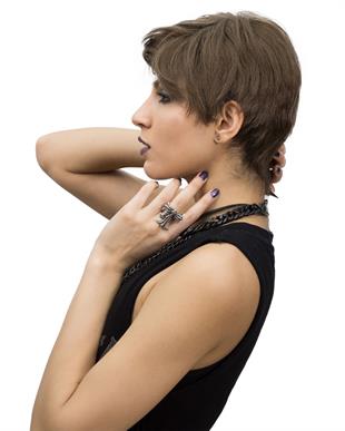 Pixie Kadın Kısa Medikal Peruk