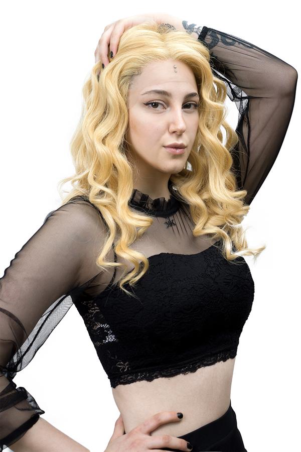 S-Well®Dancia Full Tül Kadın Medikal Peruk S-Well Dancia Full Tül Kadın Medikal Peruk Modeli Dore Platin