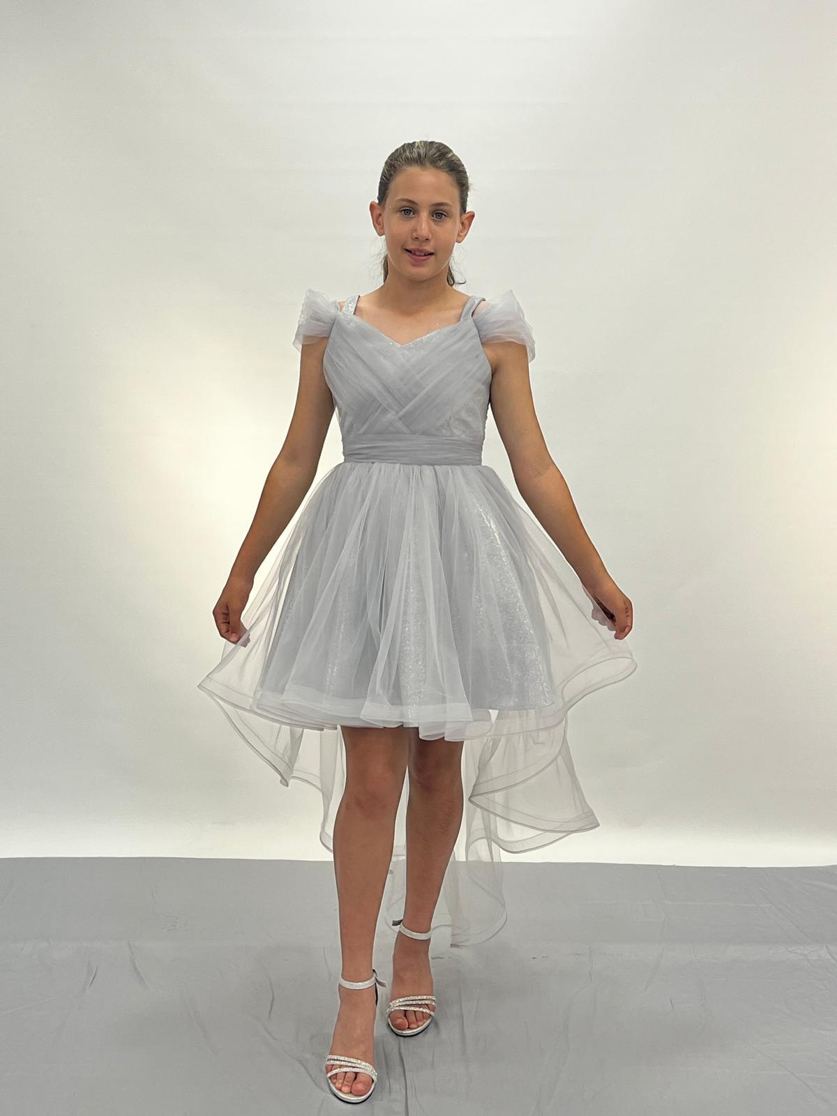 Kız Çocuk Abiye Gri Askılı Düşük Kollu Kuyruklu Abiye Elbise 10-14 Yaş