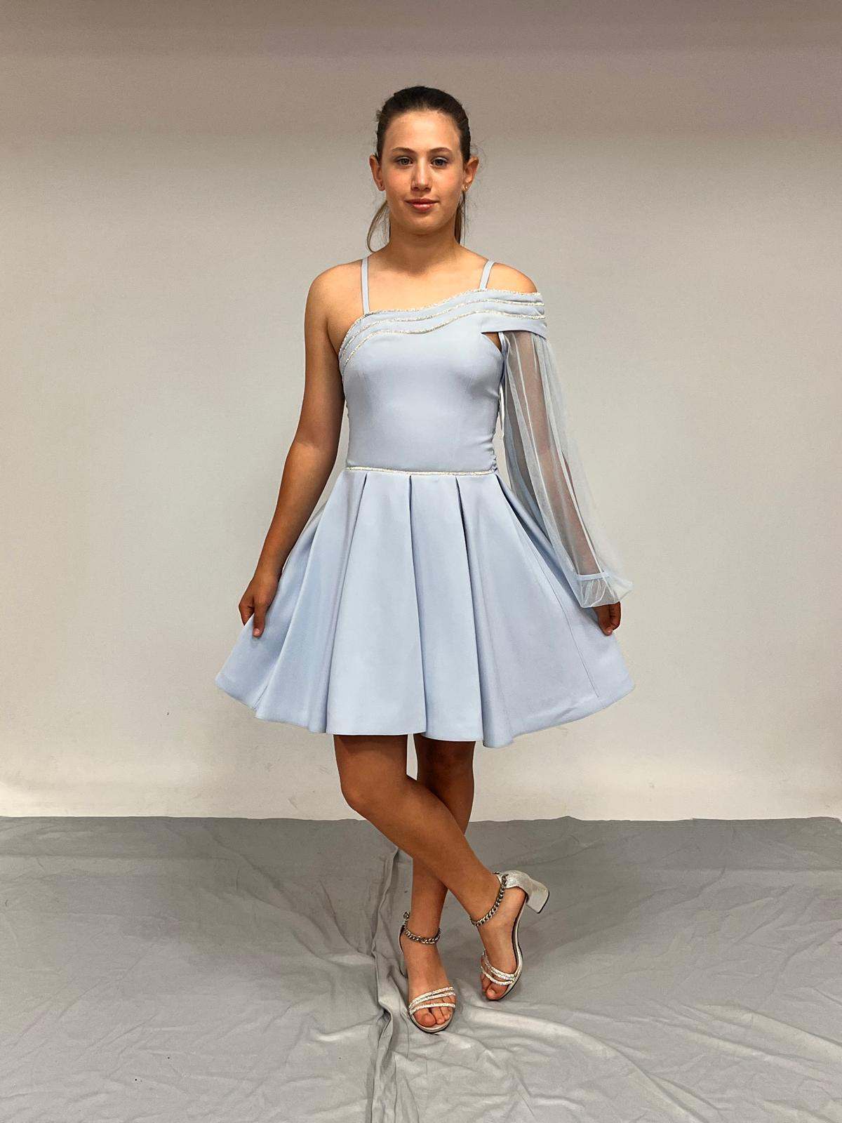 Kız Çocuk Abiye Kısa Krep Bebe Mavi  Yaka Şerit Taşlı Tek Kol Çıkabilen Tül  Erkut Abiye Elbise 10-15 Yaş