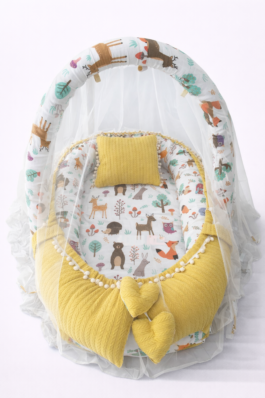 Jaju Baby Sarı Örgü Pike Kumaş ve Orman Kumaş Ponponlu Babynest Oyuncak Aparat ve Tül Set
