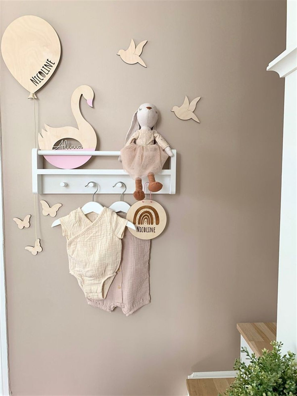 Jaju Baby 40 Cm Tekli Beyaz Naturel Raf Askılık Montessori Çocuk Odası Aksesuar Dekorasyon
