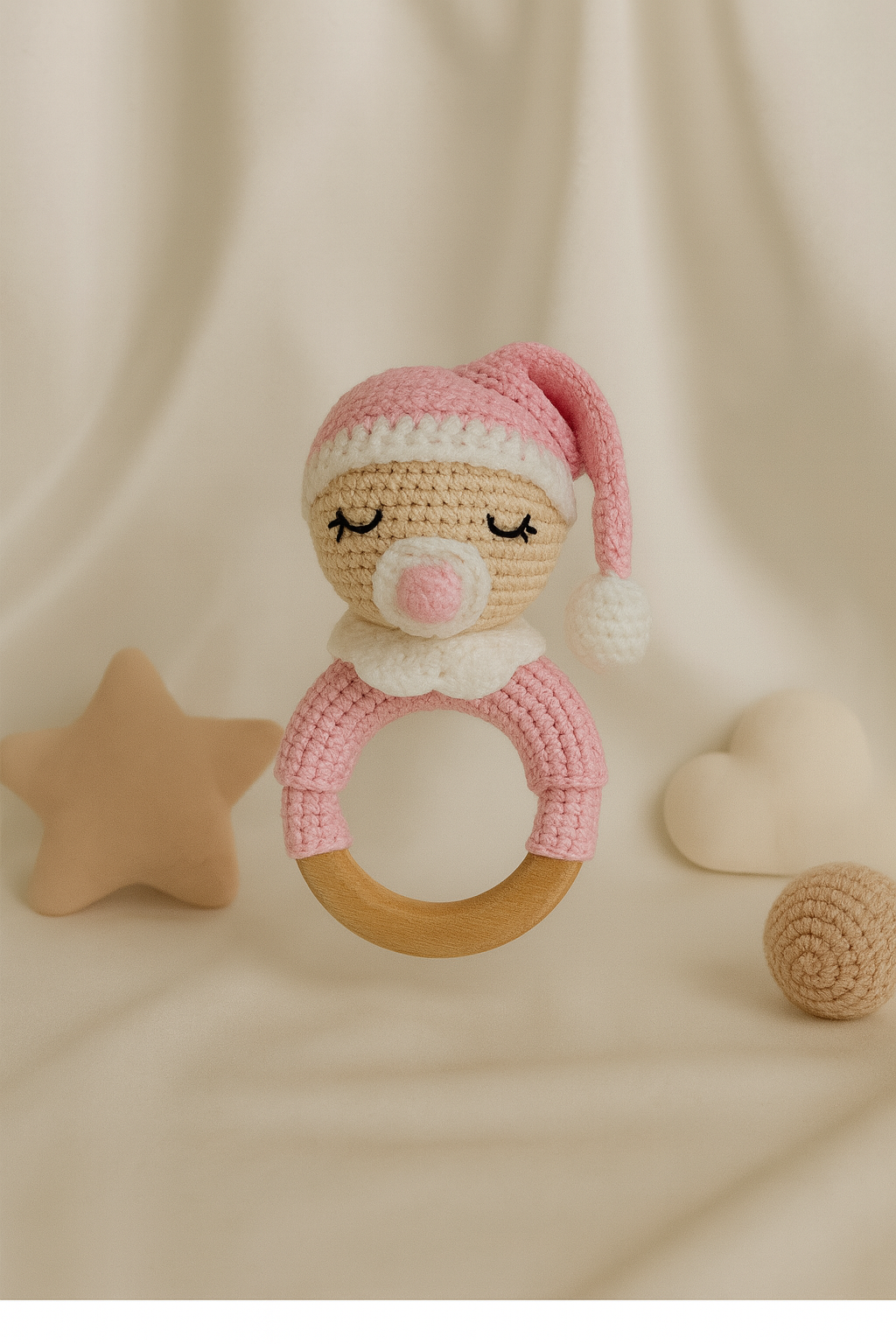 Jaju Baby Amigurumi Pembe Emzikli Bebek Diş Kaşıyıcılı Çıngırak 14 cm