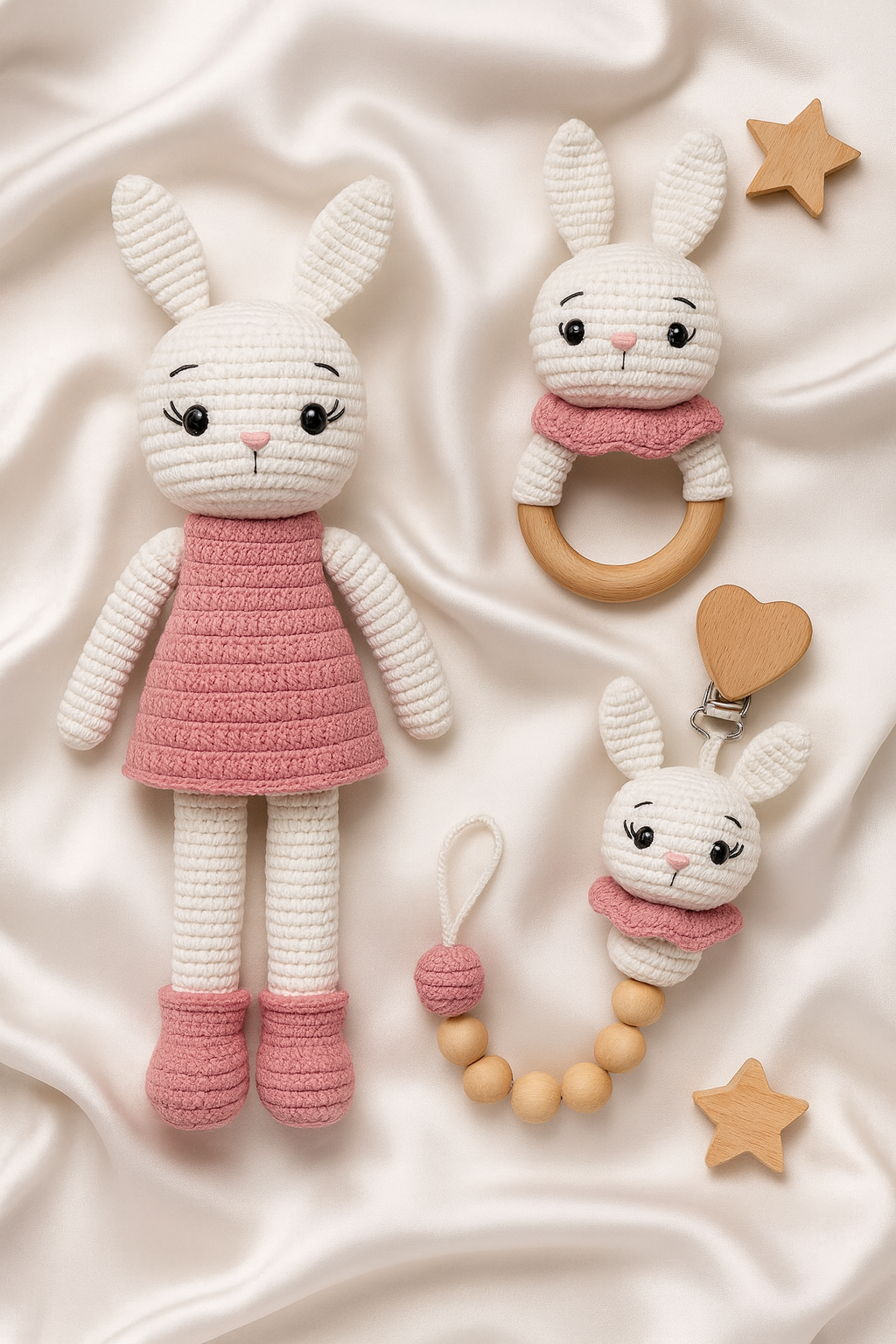 Jaju Baby Amigurumi Pembe Tavşan 29 cm Çıngırak ve İsimli Emzik Zinciri Üçlü Set