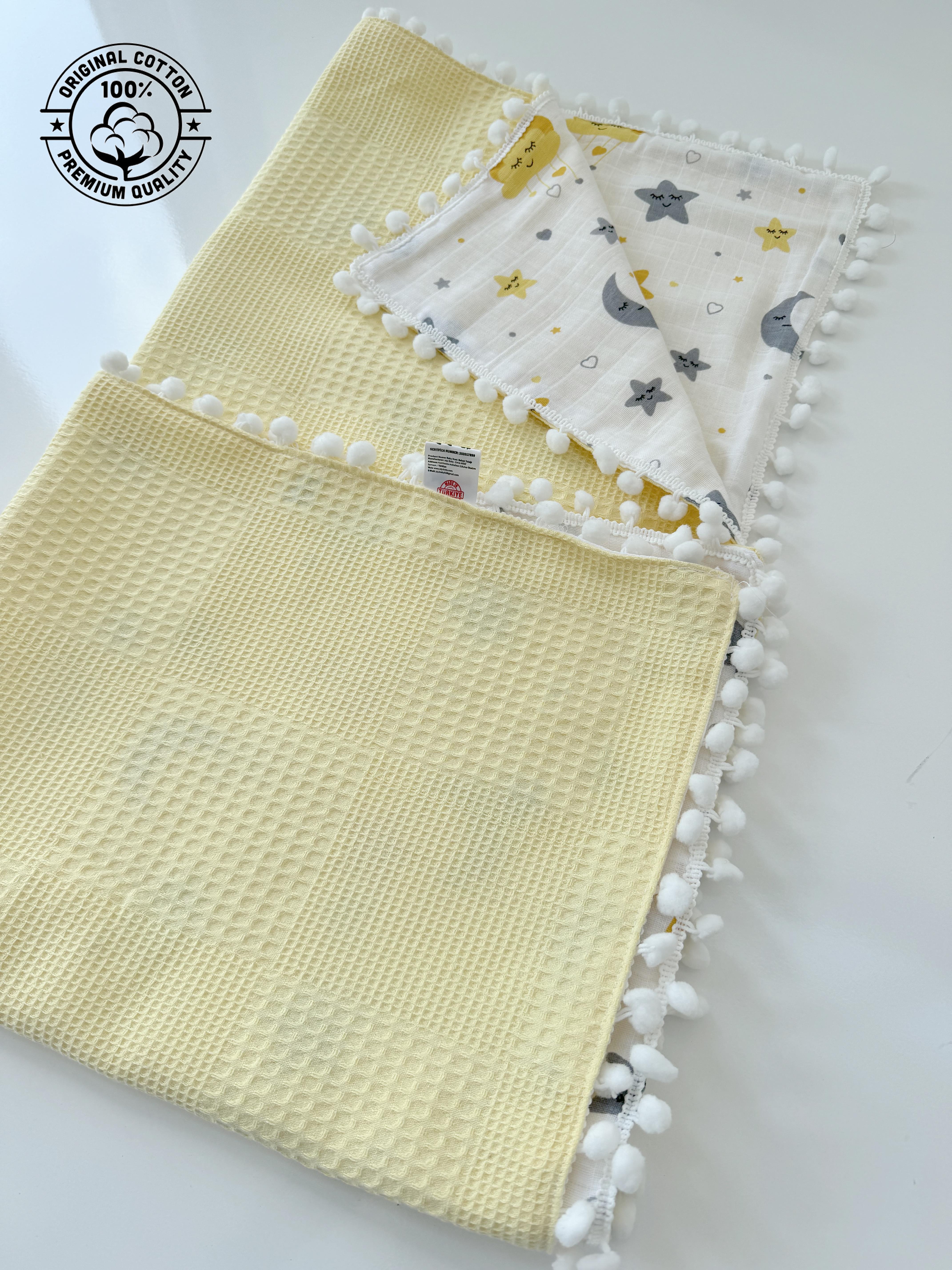 Jaju Baby Pudra Waffle Pike Kumaş ve Ceylan Tasarım Ponponlu Pike 