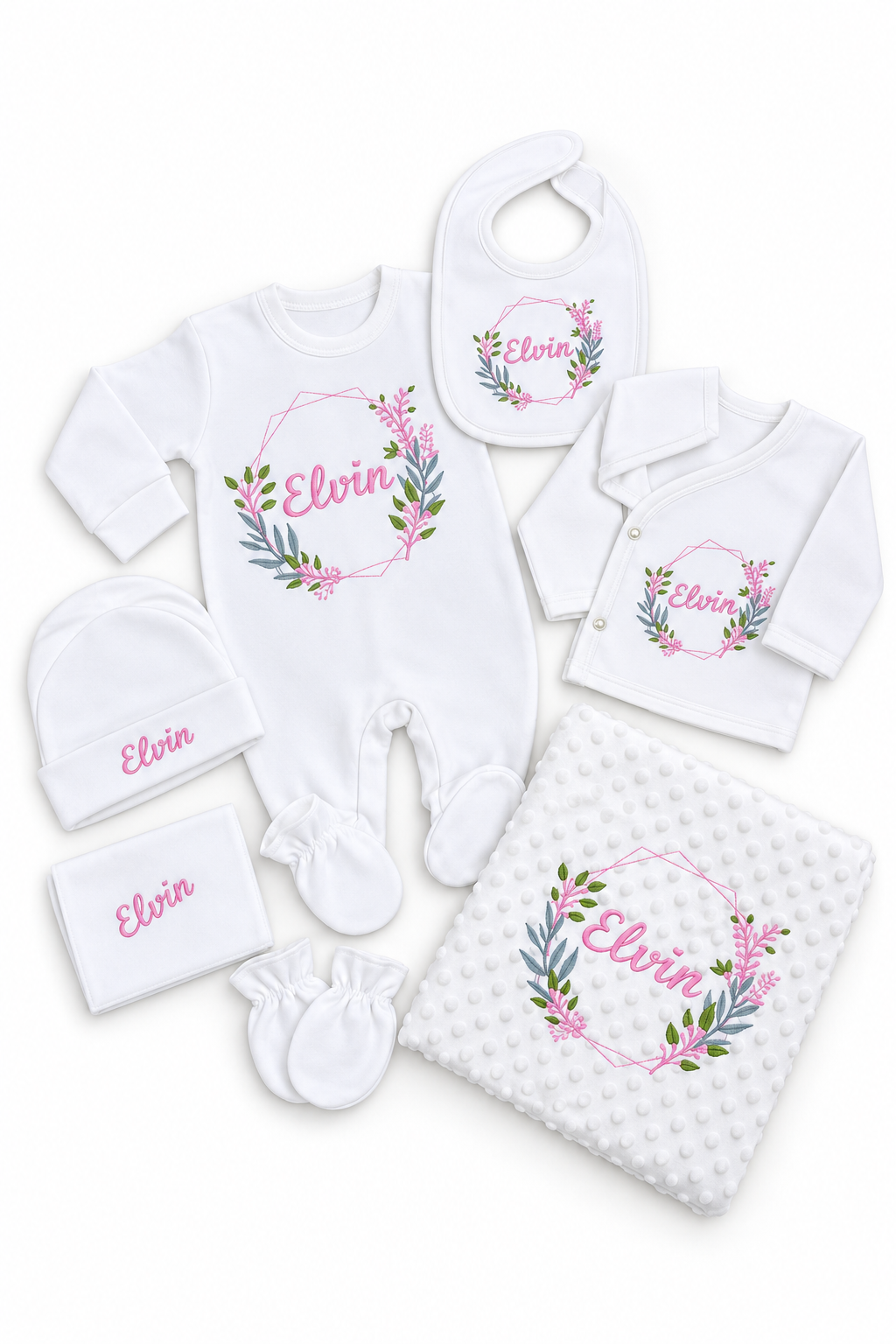 Pembe Nakışlı ve İsim İşlemeli Bebek Yeni Doğan Set