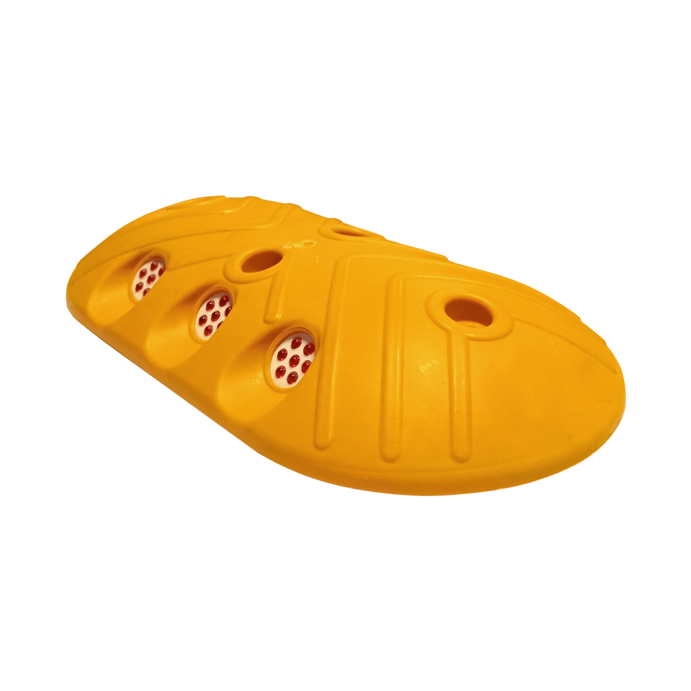 Oval Plastic Road Stud with Glass Reflector