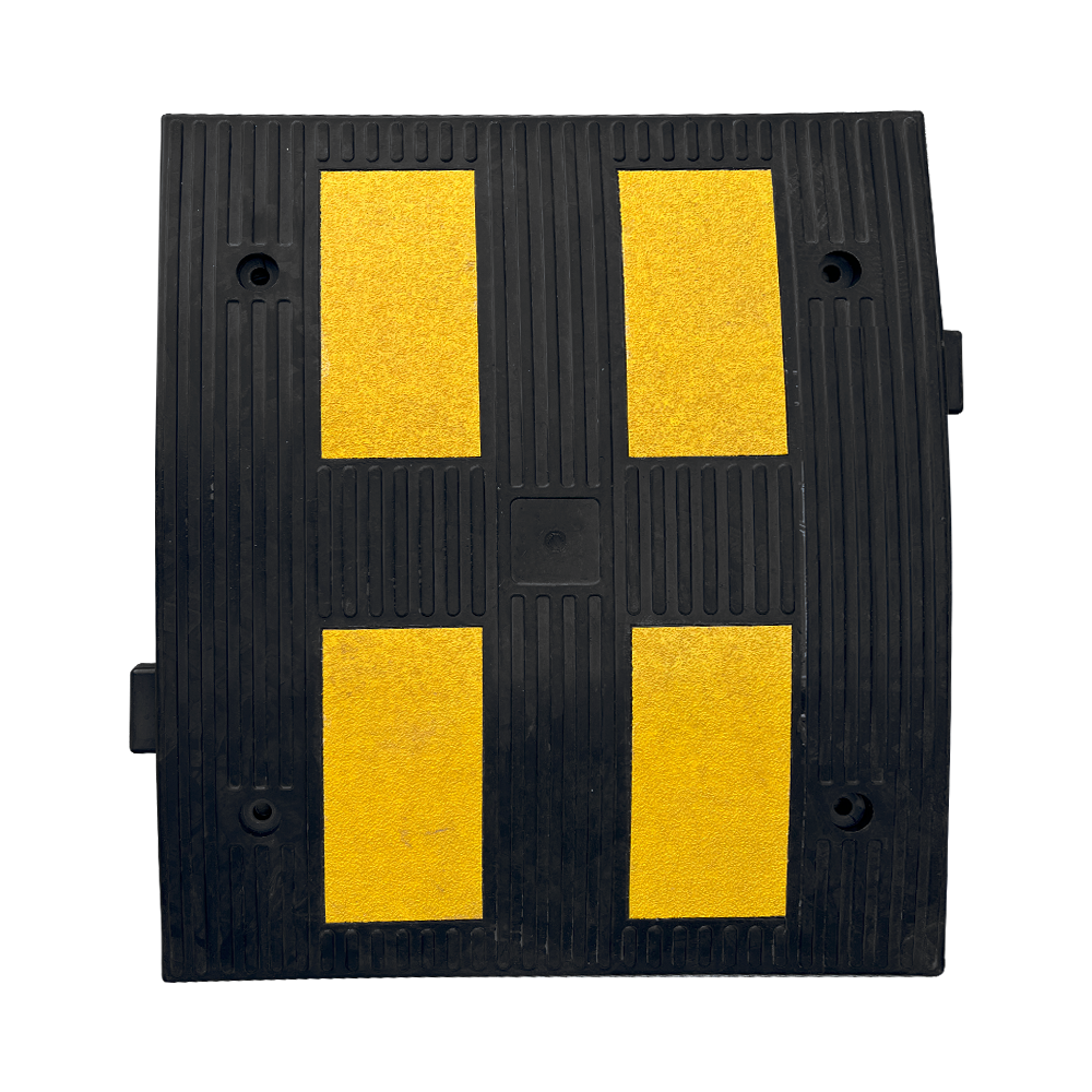 PVC Compund Speed Bump 50 x 60 x 4,5 cm