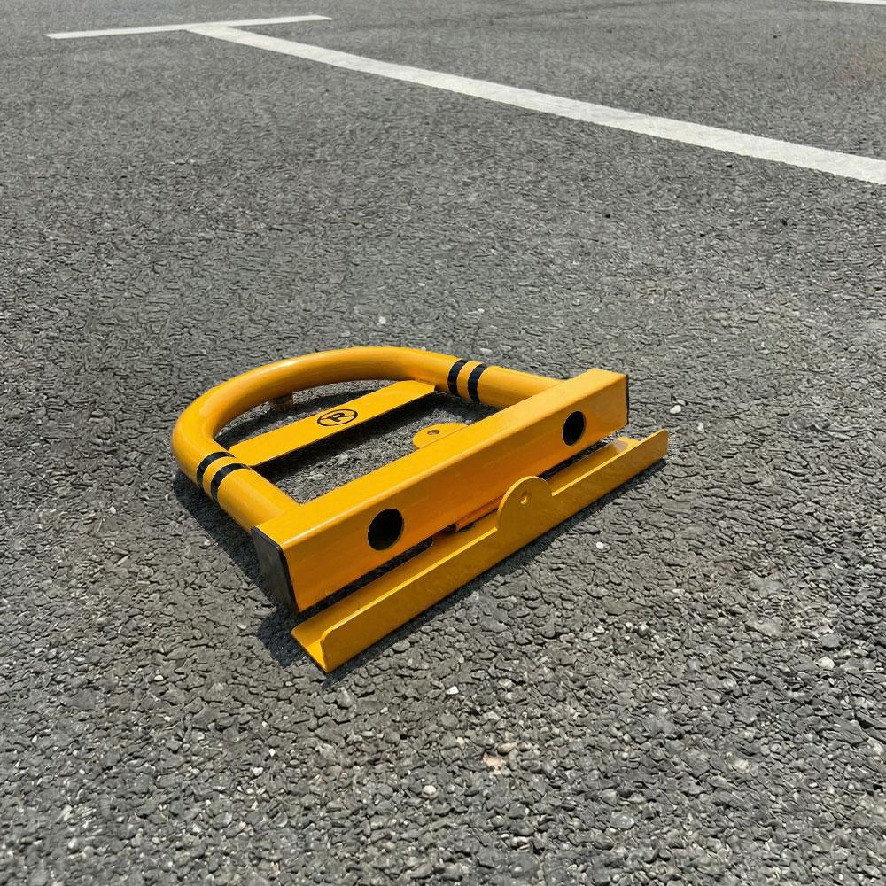 Kilitli Otopark Direği 50 cm, Yatar U Tip Park Bariyeri (Asma Kilit Hariç)