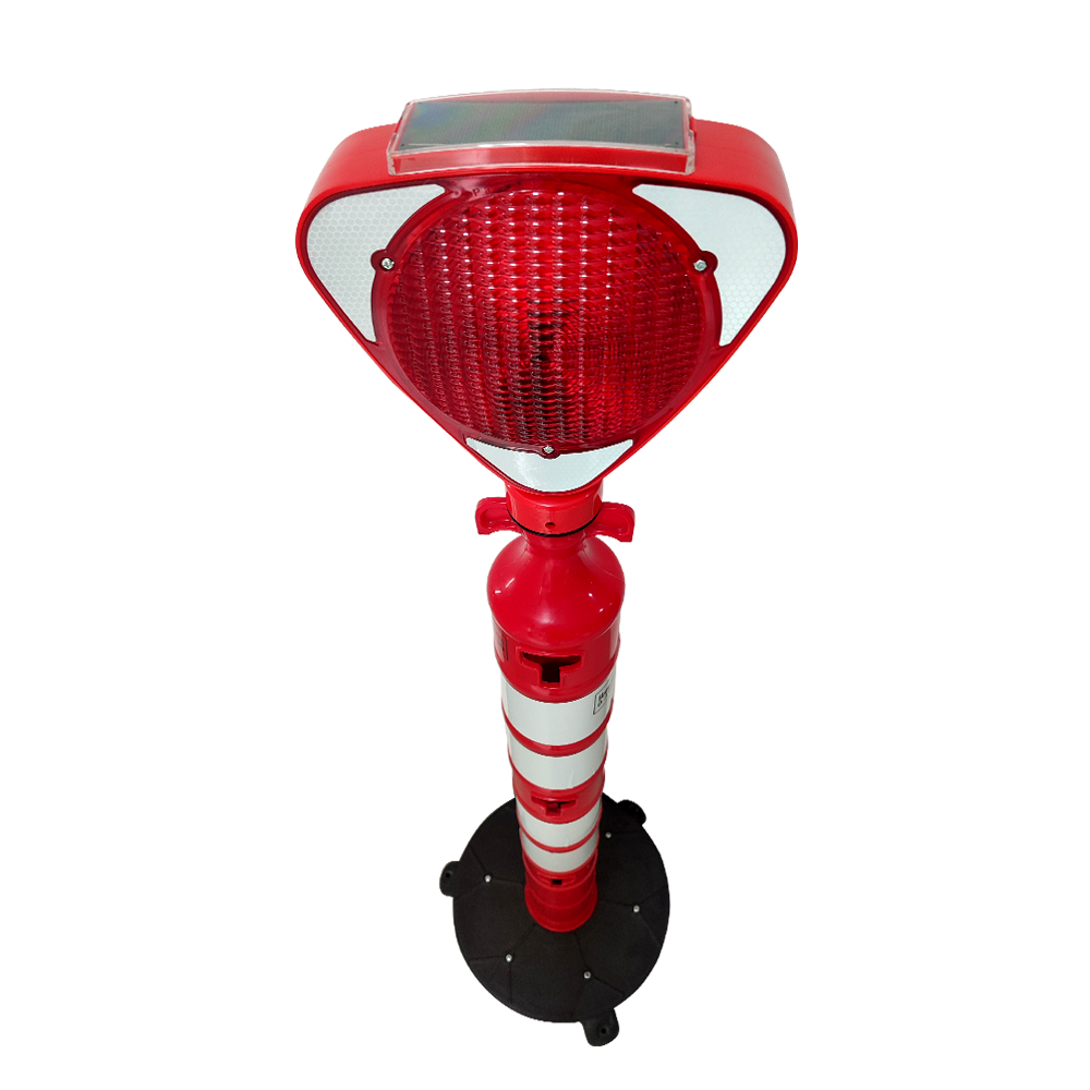 Solar Üçgen Flaşörlü - Plastik Ağırlıklı Yol Dikmesi Seti 148 x 11 cm