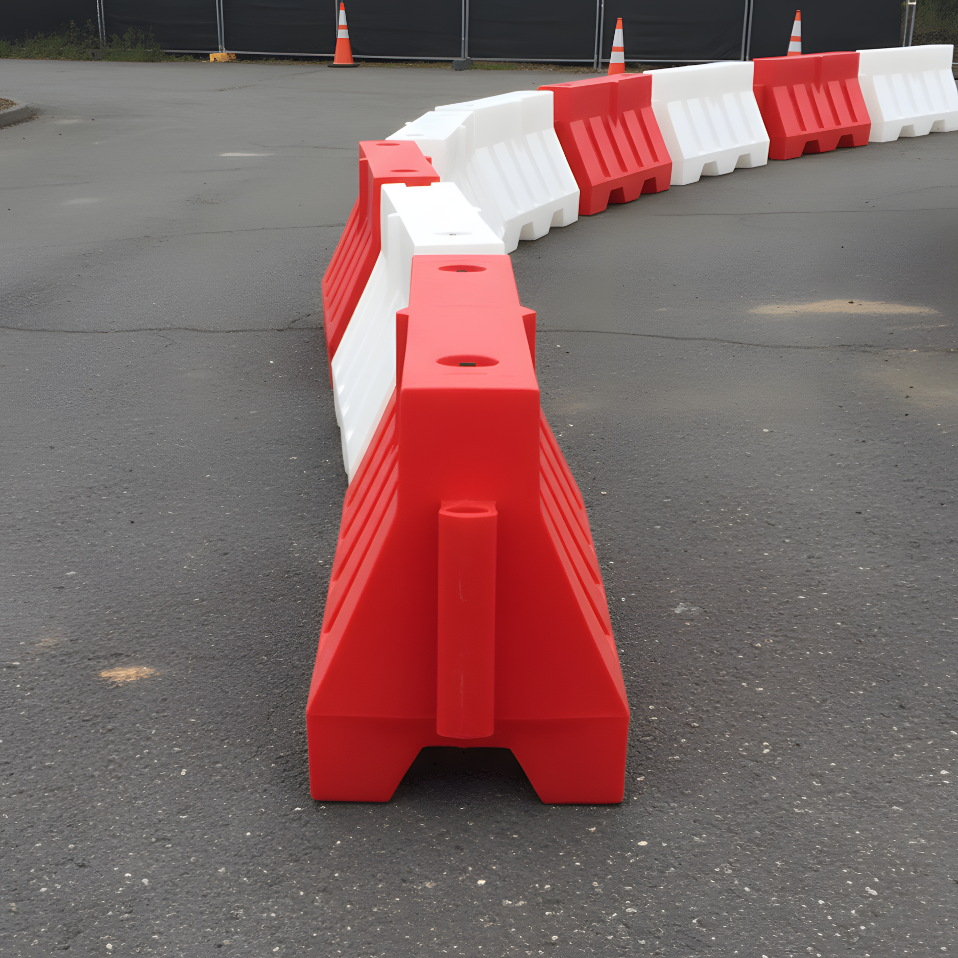 Yol Bariyeri Kırmızı 120 x 80 x 50 cm