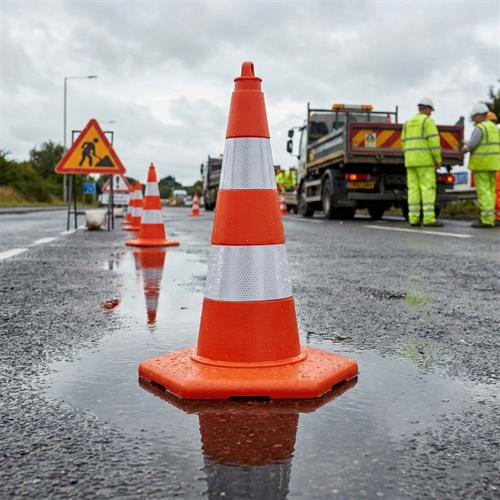 10 Adet PVC Trafik Konisi 52 cm Trafik Dubası