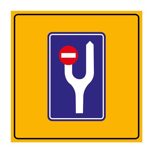 Bölünmüş Yol Öncesi Yön Sol Kapalı Sağa Devam Levhası 90x90 cm B-48